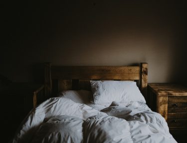 枕が合わない原因と引き起こす不調・解消方法